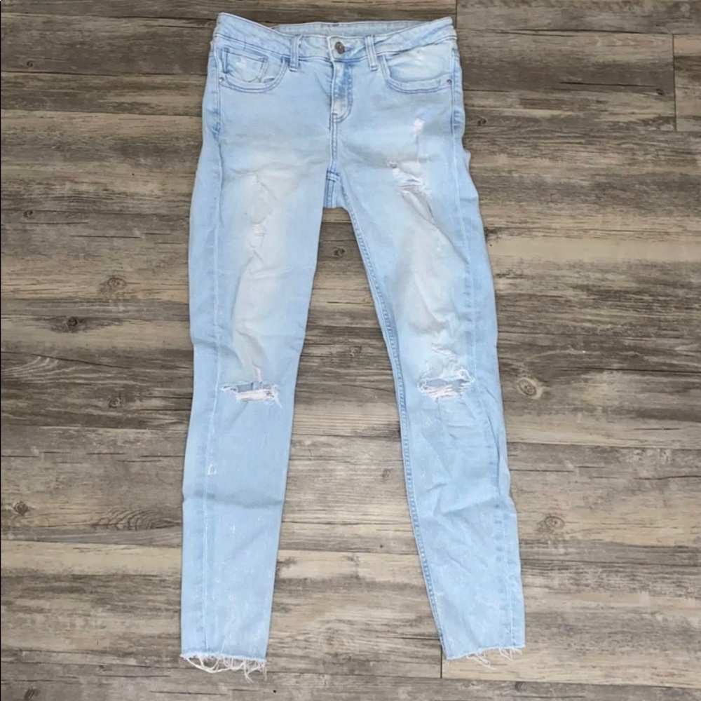 LIKE NEW ZARA LIGHT SKINNY JEANS